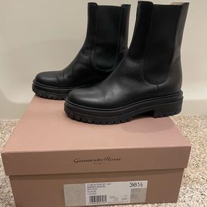 Gianvitto Rossi Chelsea Boot